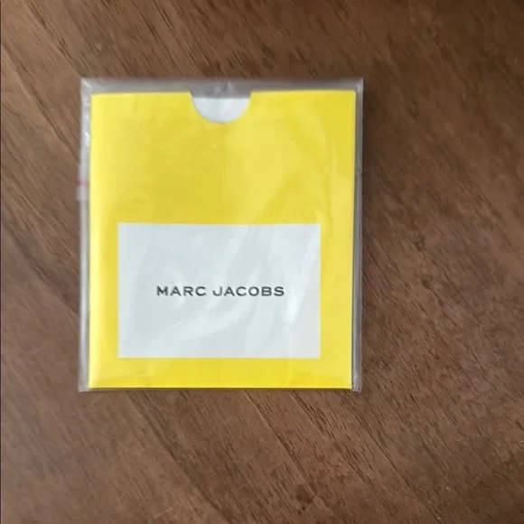 Marc Jacobs Tan and Black Structured Tote Bag - Picture 2 of 6